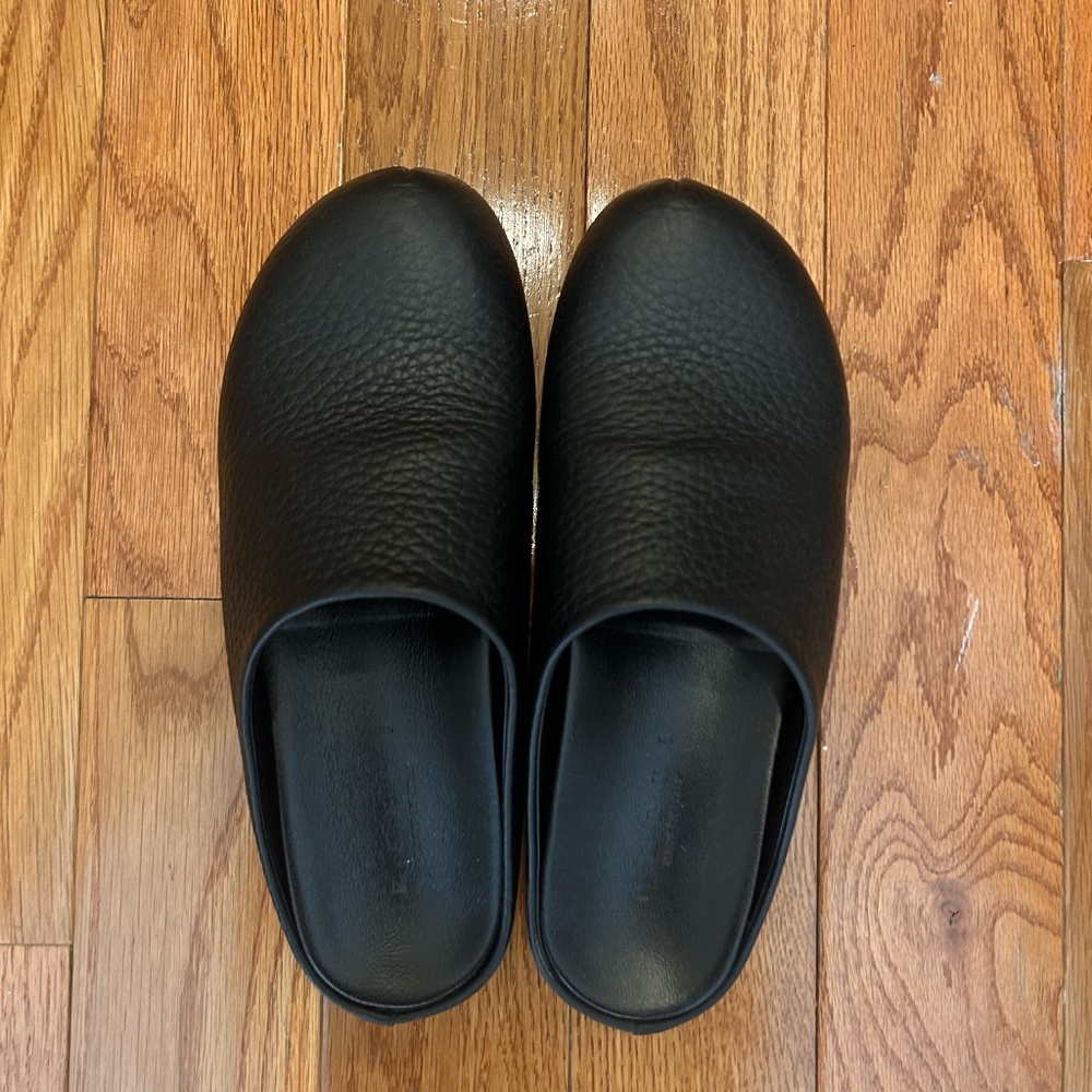 Marni Fussbet Sabot Black Mules